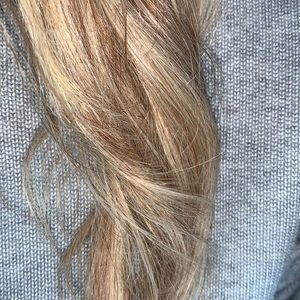IN SEARCH OF Sally’s Euronext Dark Blonde frost clip In extensions FOR SALE?? 🤔